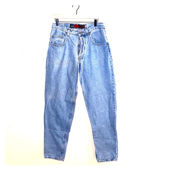 VNTG LEVIS high waisted stone wash jeans 32 in W - Picture 1 of 3